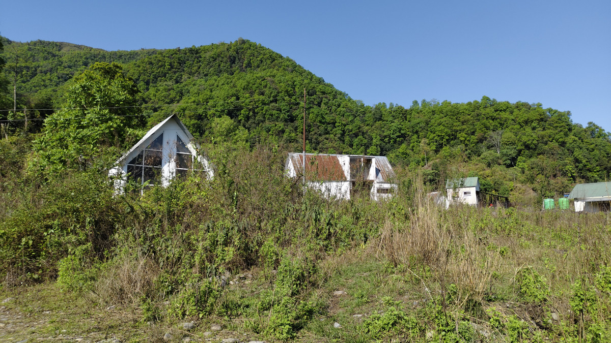 गृहमन्त्री सुदन गुरुङले किनेको भनेको फेवातालको जग्गा (तस्बिरहरु)