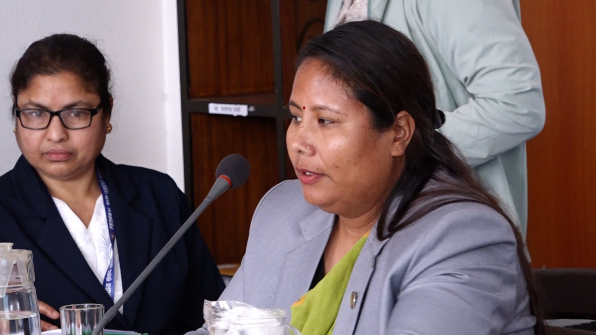 वर्षेखेतीका लागि रासायनिक मलको अभाव हुन्नः कृषिमन्त्री चौधरी