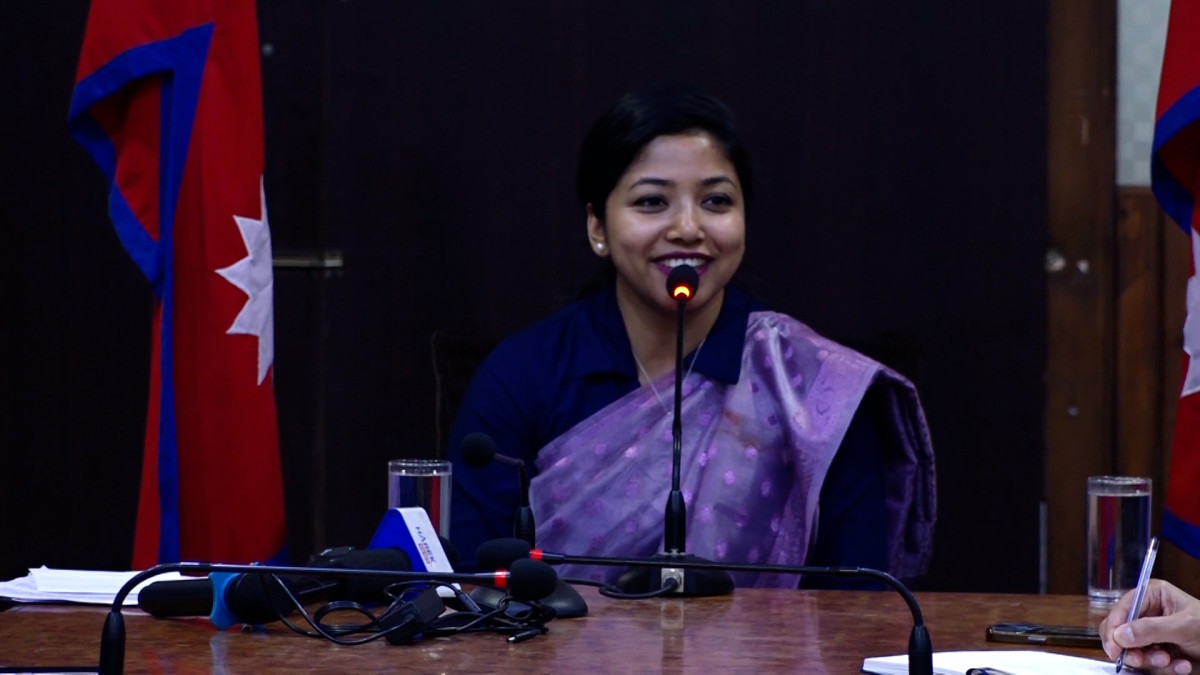 शिक्षाको अधिकारबाट कोही बालबालिका वञ्चित हुनुहुँदैनः कार्यवाहक प्रमुख डंगोल