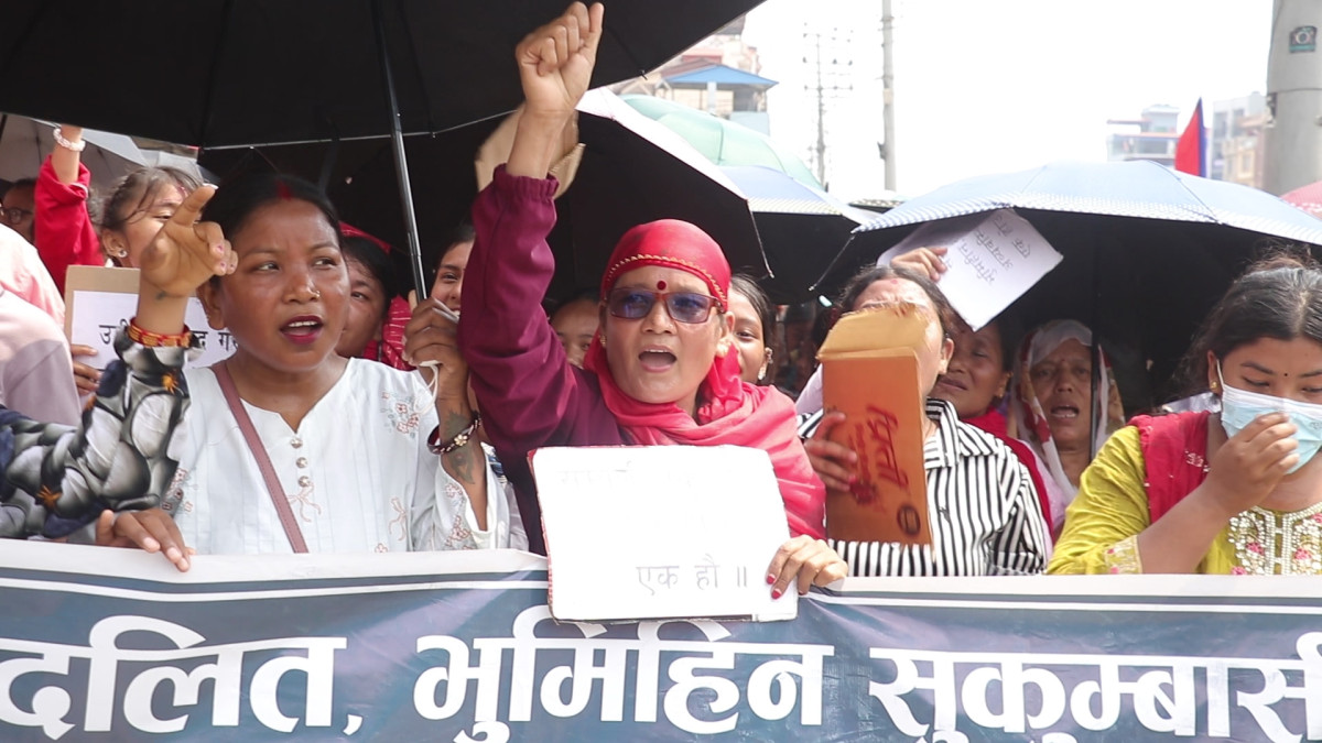 जनताको घरटहरामा डोजर लगाउने कार्य बन्द नगरे सरकारको दिनगन्ती शुरु हुने चेतावनी