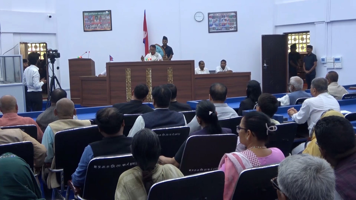 मधेस प्रदेशका मुख्यमन्त्री यादवले पाए विश्वासको मत