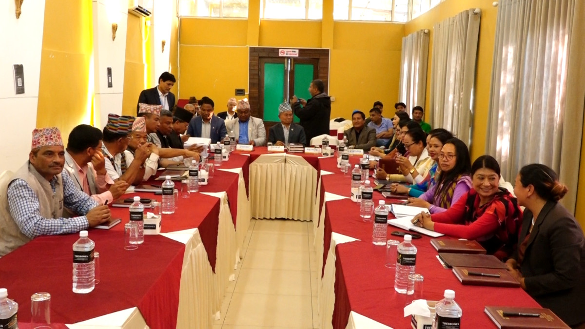 केन्द्र सरकारको आईतवार विद्यालय बन्द गर्ने निर्णयले स्थानीय तहको अधिकार कुण्ठित गर्‍योः मेयर्स फोरम