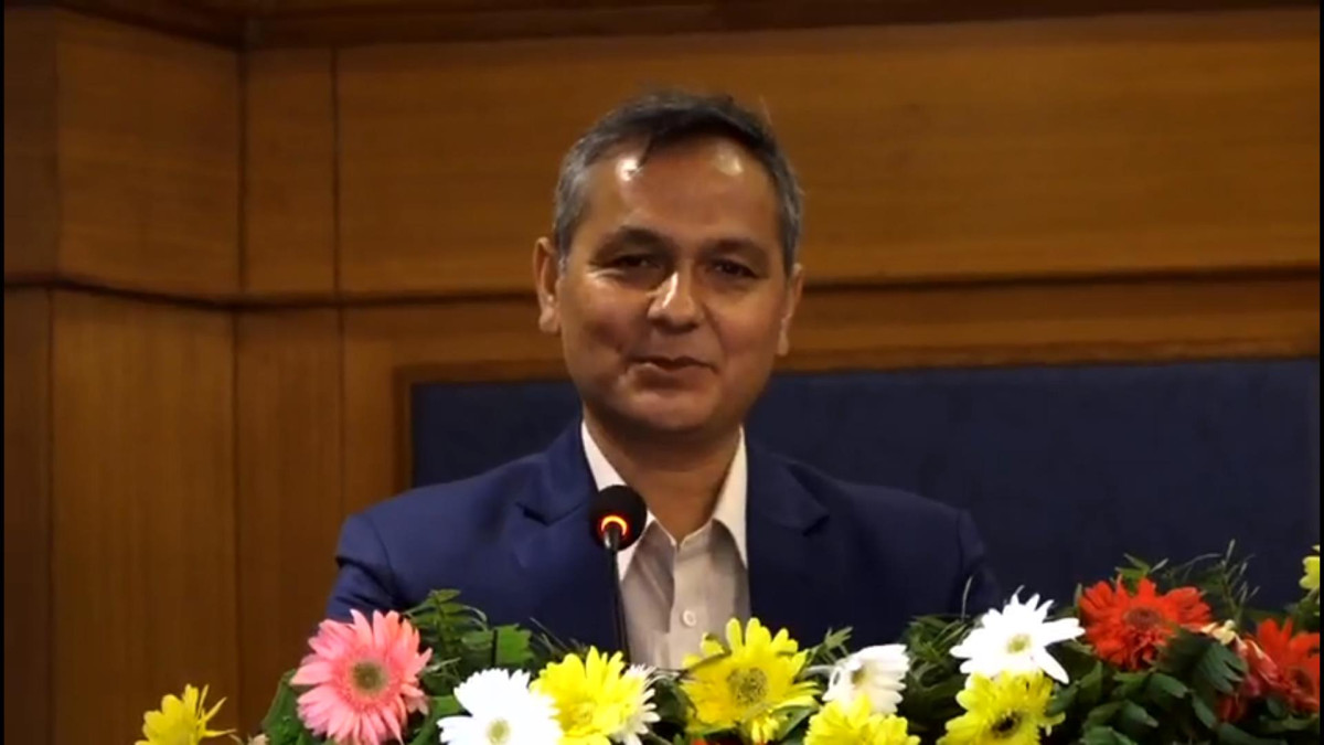 लोकतन्त्रमा पदसोपानभन्दा कार्यक्षमता र सिर्जनशीलता मुख्य विषयः पूर्वमन्त्री अर्याल