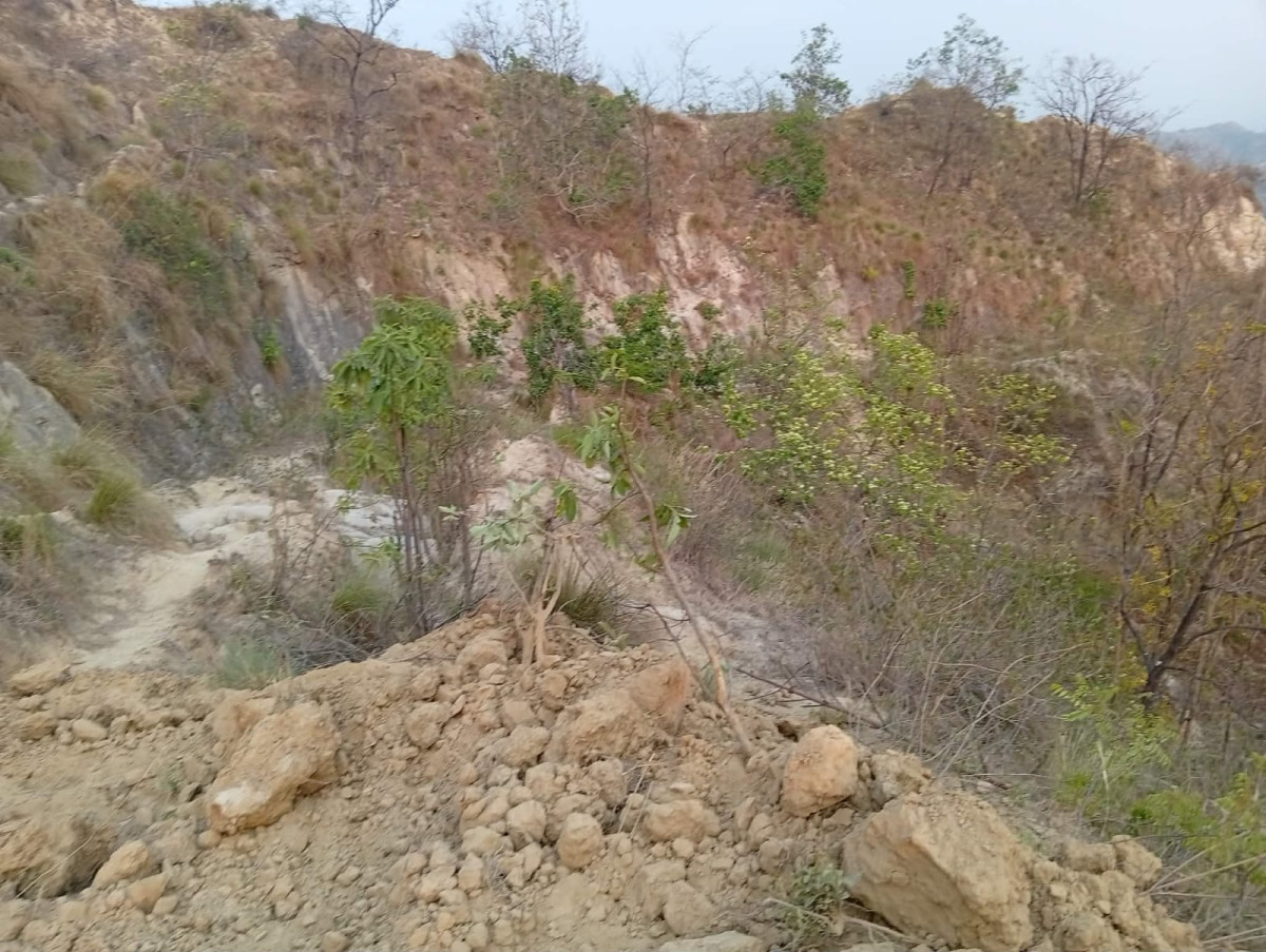 असारी–भालटार सडक निर्माणको अन्तिम ३०० मिटर खण्ड अलपत्रः छिटो सम्पन्न गर्न स्थानीयको माग