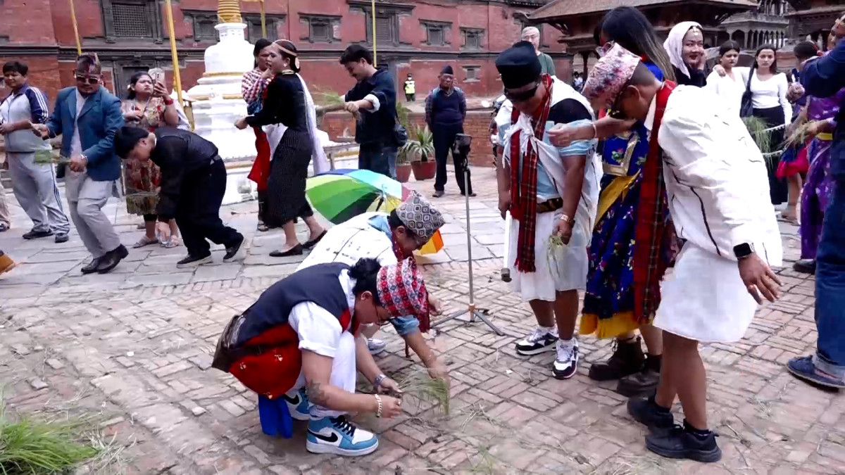 लैङ्गिक तथा यौनिक अल्पसंख्यक समुदायले मनाए राष्ट्रिय धान दिवस एवं इन्द्रेणी रोपाई जात्रा
