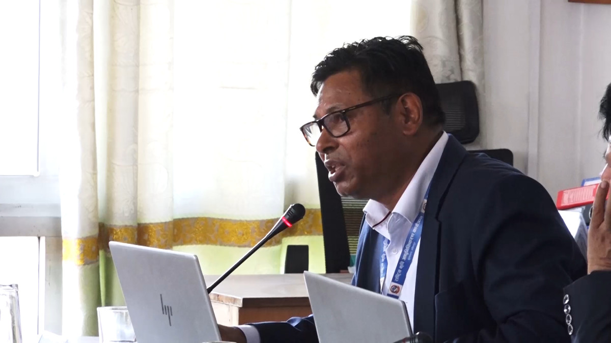 नेपाल छिट्टै केरा, आलु र माछा उत्पानमा आत्मनिर्भर बन्छः निर्देशक श्रेष्ठ