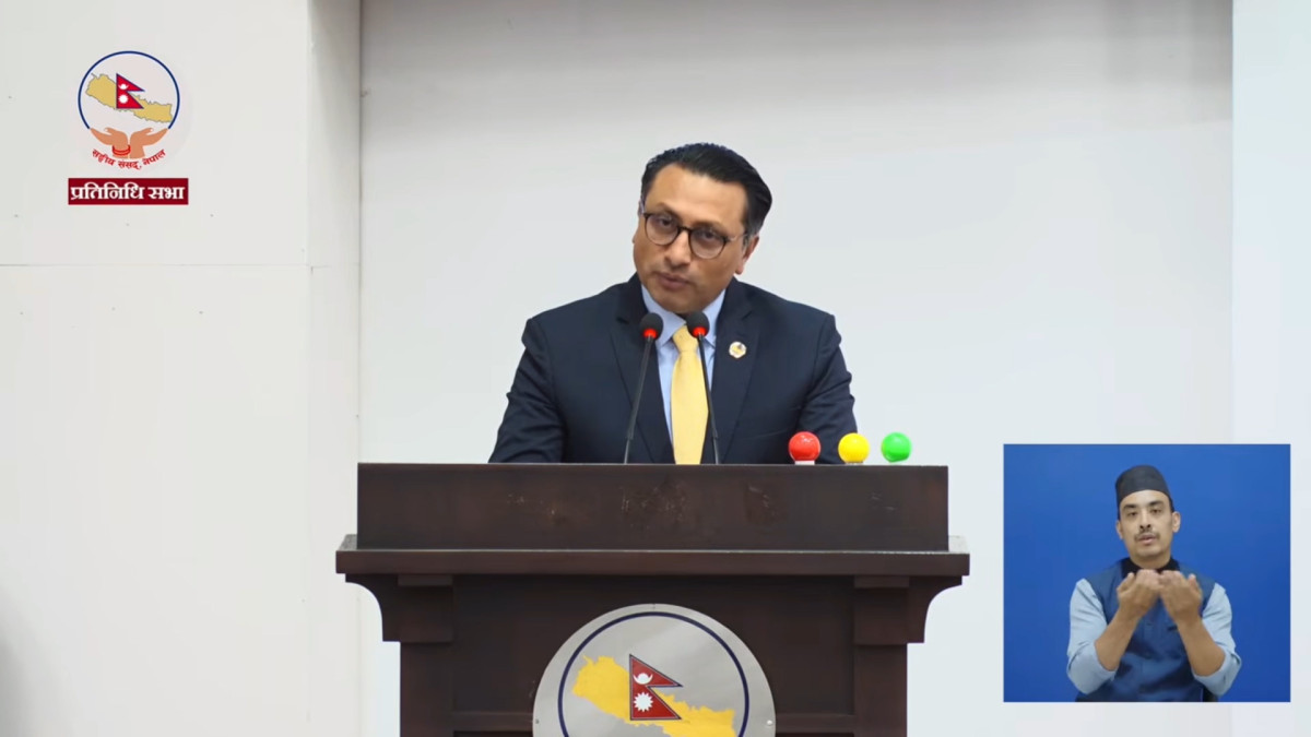 वर्तमान शासन संरचनामा असान्दर्भिक देखिएका कानूनी एवं संस्थागत प्रावधानहरू खारेज गर्न आवश्यकः अर्थमन्त्री